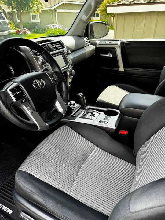 2018 Toyota 4Runner 5th Gen - Image 8 of 10