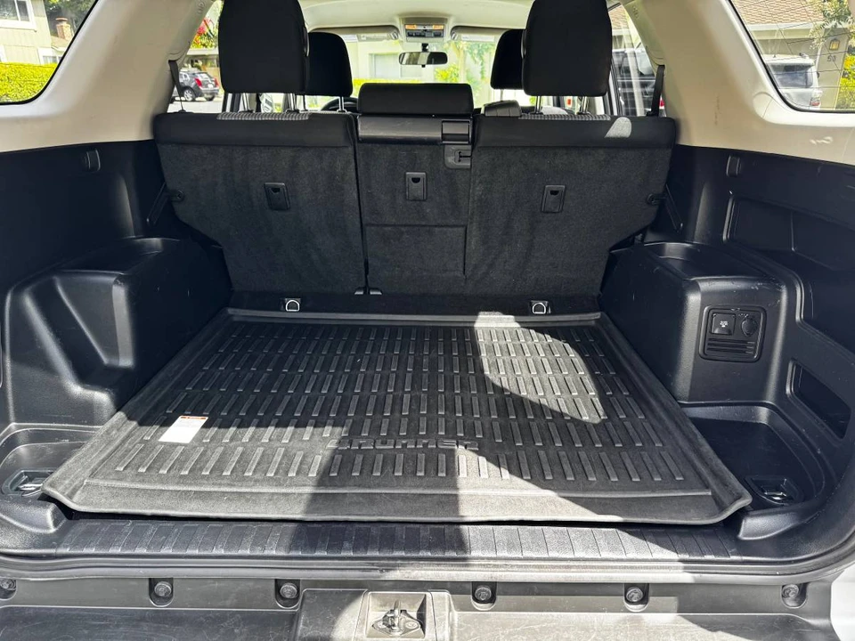 2018 Toyota 4Runner 5th Gen - Image 9 of 10