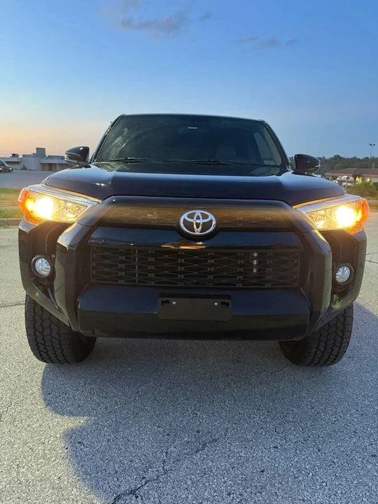 2018 Toyota 4Runner 5th Gen - Image 4 of 9