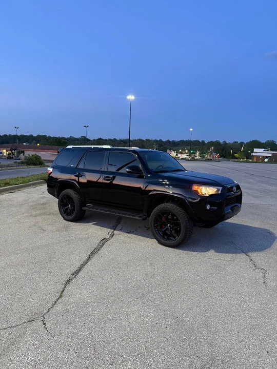 2018 Toyota 4Runner 5th Gen - Image 2 of 9