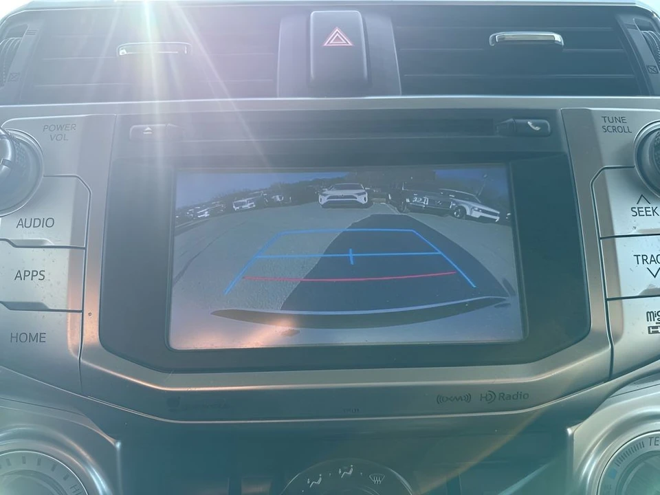 2018 Toyota 4Runner 5th Gen - Image 19 of 21