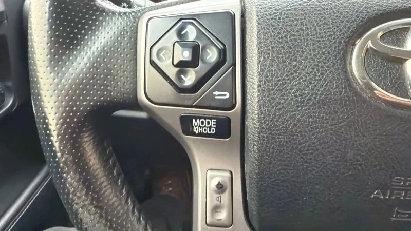 2018 Toyota 4Runner 5th Gen - Image 12 of 12