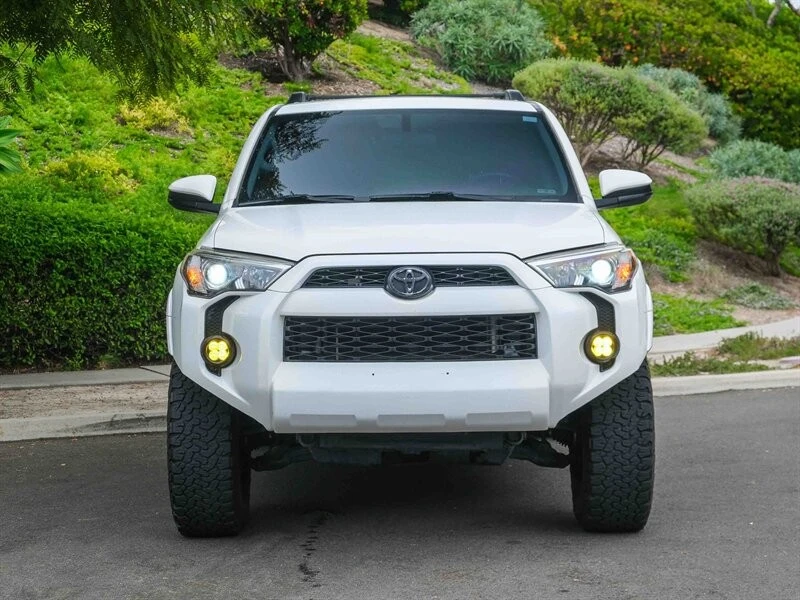 2018 Toyota 4Runner 5th Gen - Image 2 of 21