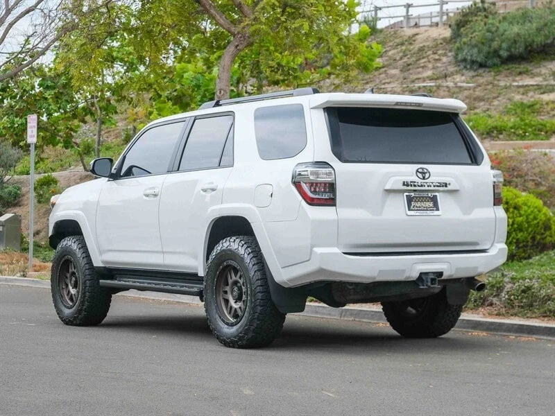 2018 Toyota 4Runner 5th Gen - Image 4 of 21