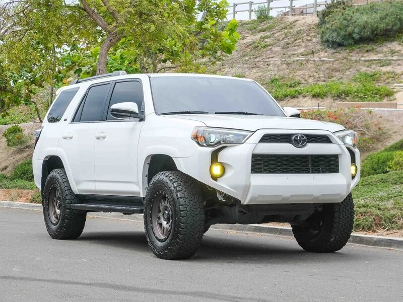 2018 Toyota 4Runner 5th Gen - Image 8 of 21