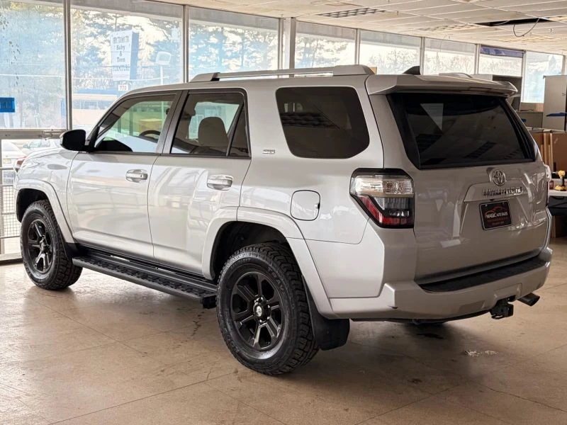 2018 Toyota 4Runner 5th Gen - Image 9 of 12