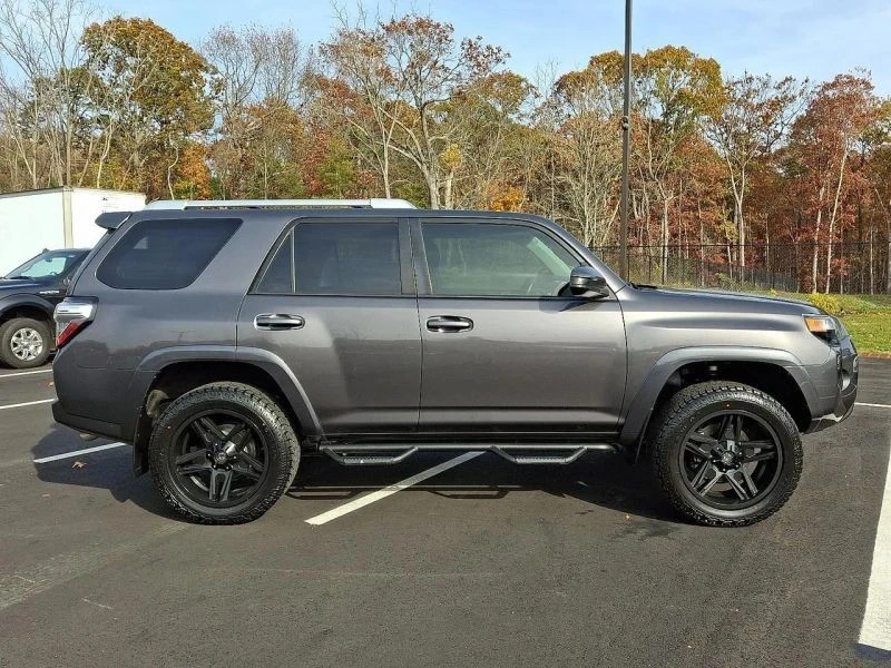 2018 Toyota 4Runner 5th Gen - Image 7 of 12