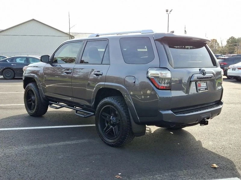2018 Toyota 4Runner 5th Gen - Image 4 of 12