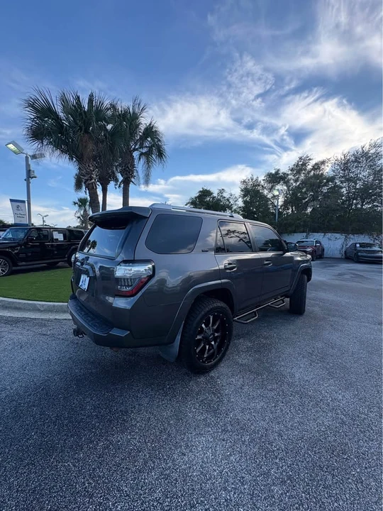2018 Toyota 4Runner 5th Gen - Image 2 of 9