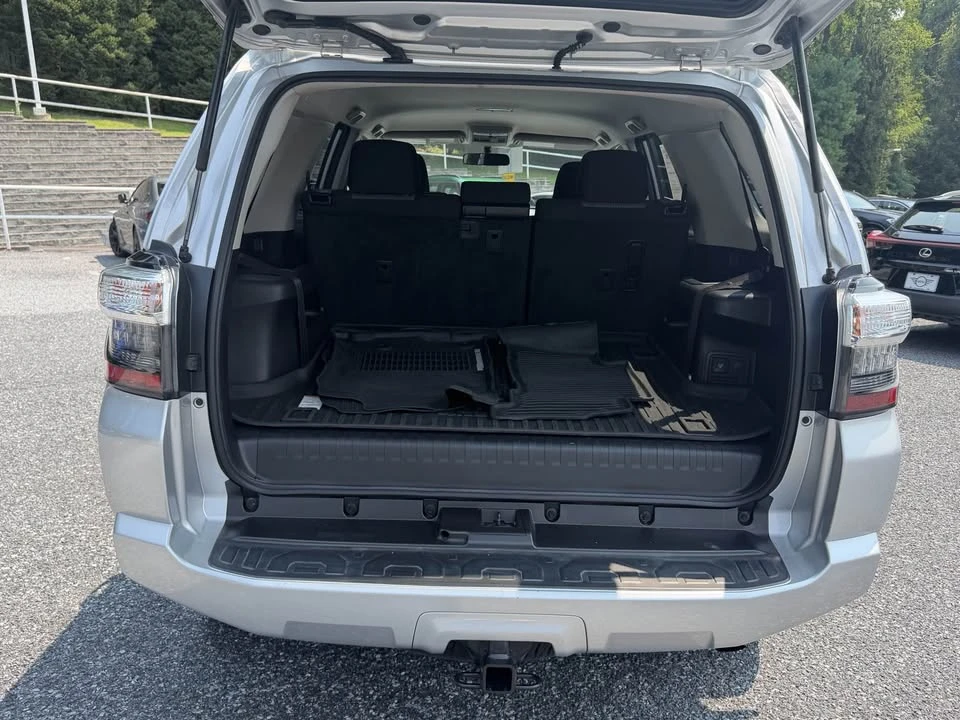 2018 Toyota 4Runner 5th Gen - Image 3 of 5