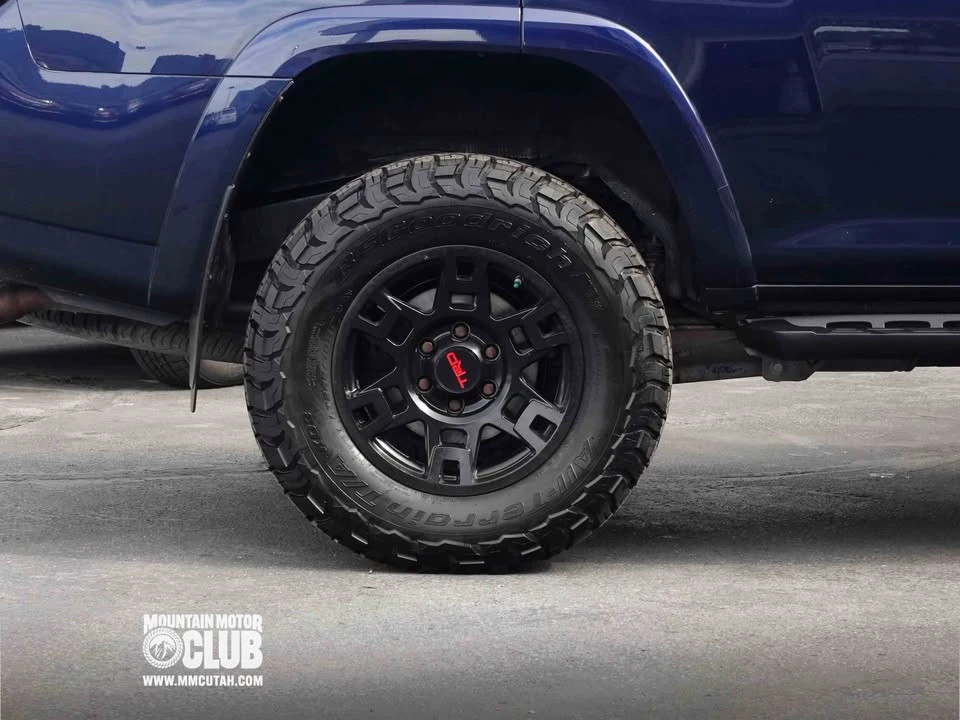 2018 Toyota 4Runner 5th Gen - Image 9 of 20