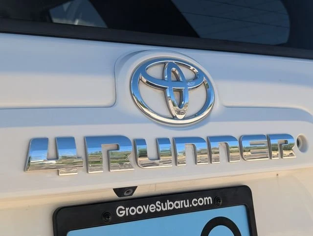 2018 Toyota 4Runner 5th Gen - Image 11 of 20