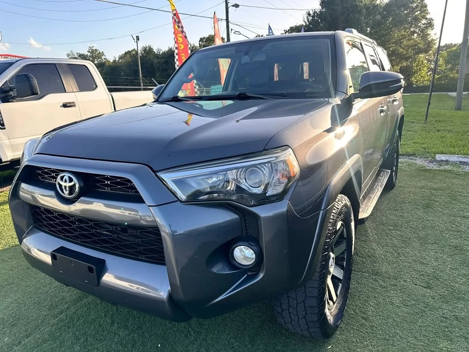2018 Toyota 4Runner 5th Gen - Image 2 of 20