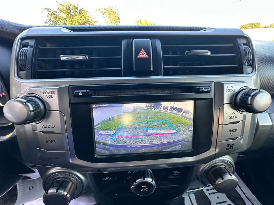 2018 Toyota 4Runner 5th Gen - Image 17 of 20