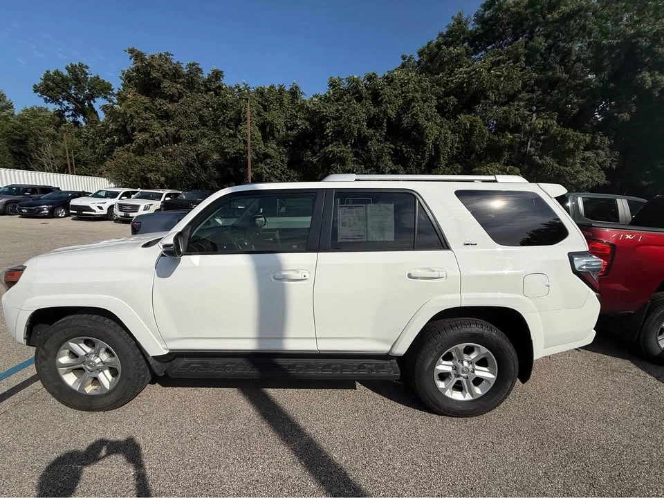 2018 Toyota 4Runner 5th Gen - Image 4 of 4