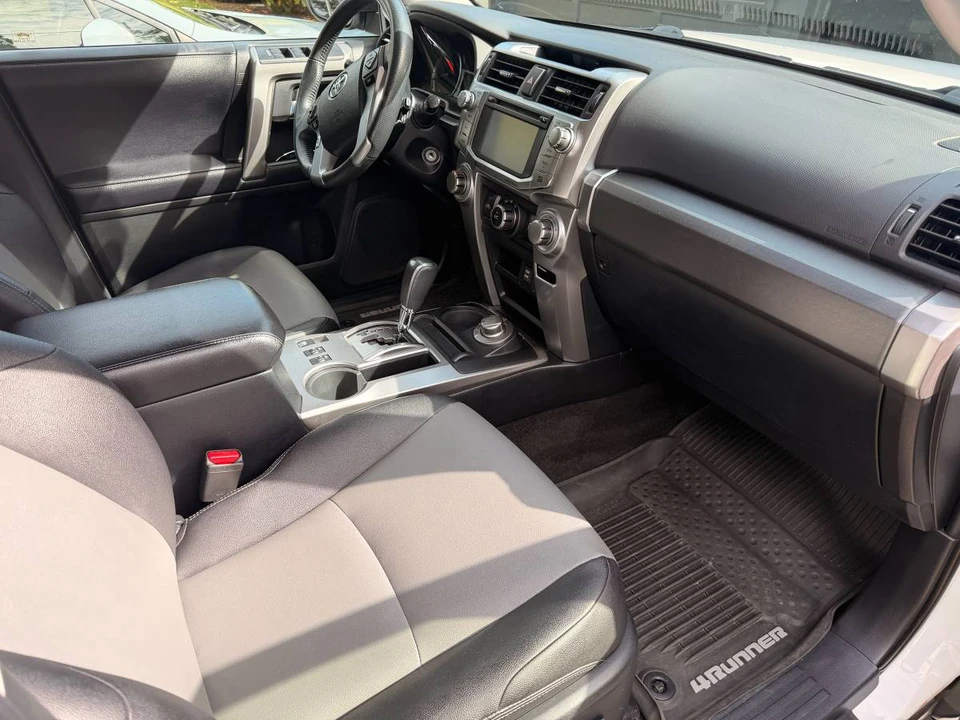 2018 Toyota 4Runner 5th Gen - Image 6 of 9