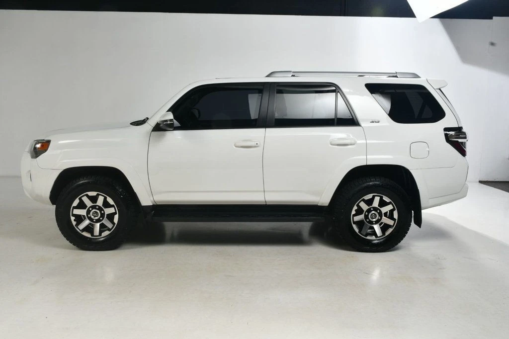 2018 Toyota 4Runner 5th Gen - Image 3 of 12