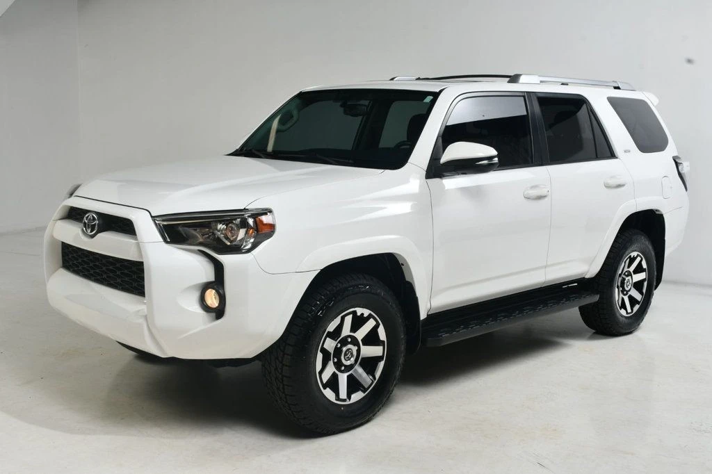 2018 Toyota 4Runner 5th Gen - Image 2 of 12