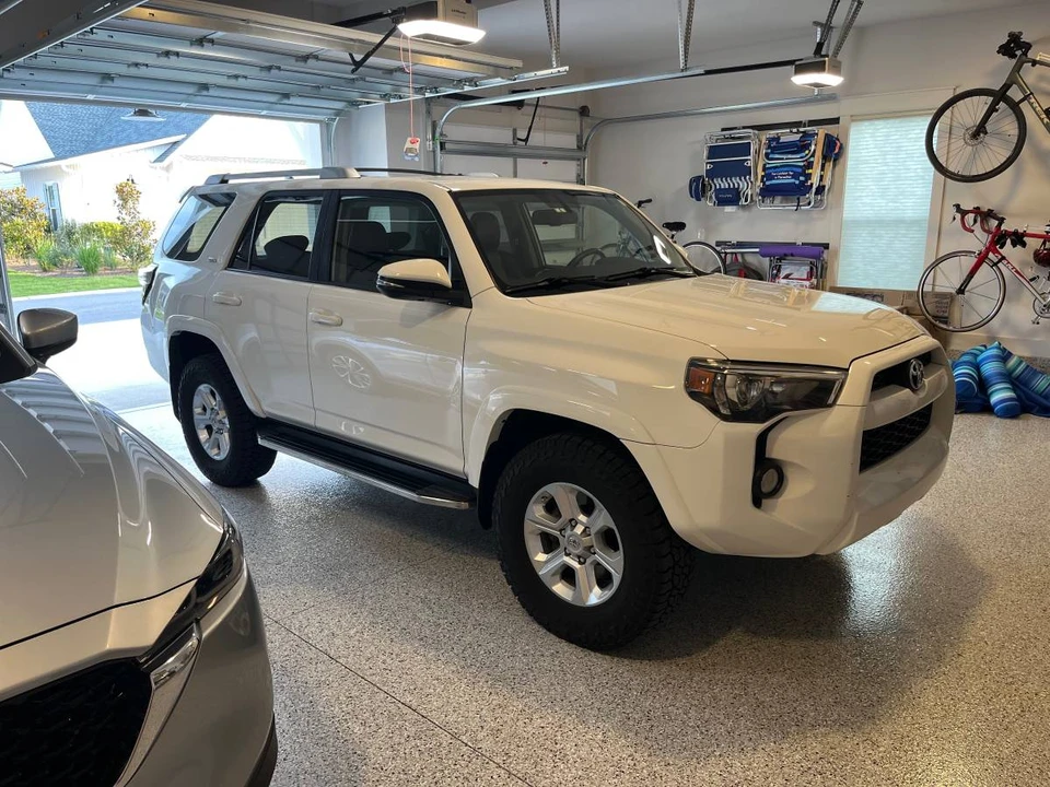 2018 Toyota 4Runner 5th Gen - Image 2 of 21