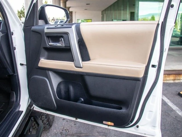 2018 Toyota 4Runner 5th Gen - Image 20 of 20