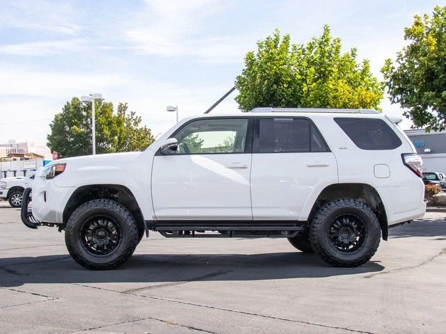 2018 Toyota 4Runner 5th Gen - Image 4 of 20