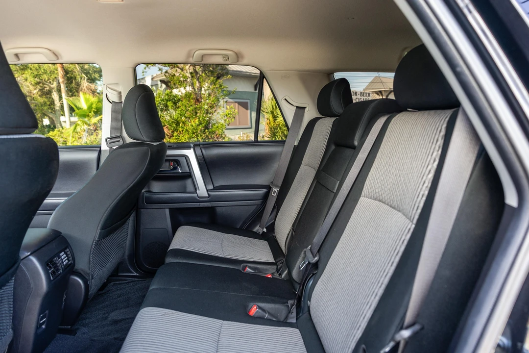 2018 Toyota 4Runner 5th Gen - Image 24 of 31