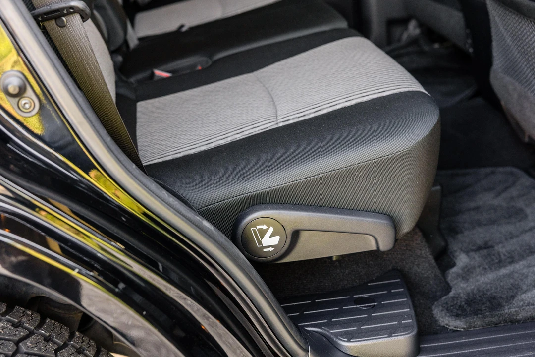 2018 Toyota 4Runner 5th Gen - Image 26 of 31