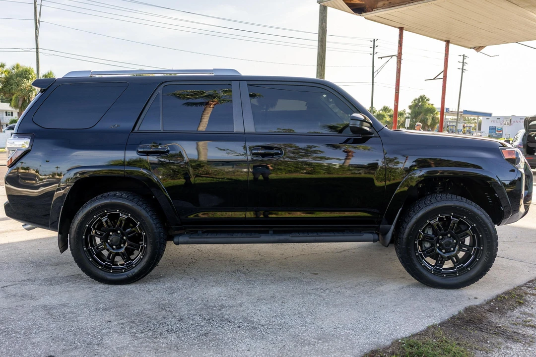 2018 Toyota 4Runner 5th Gen - Image 3 of 31