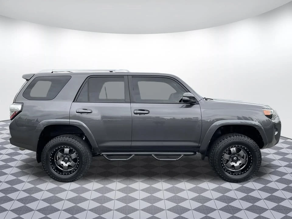 2018 Toyota 4Runner 5th Gen - Image 2 of 19