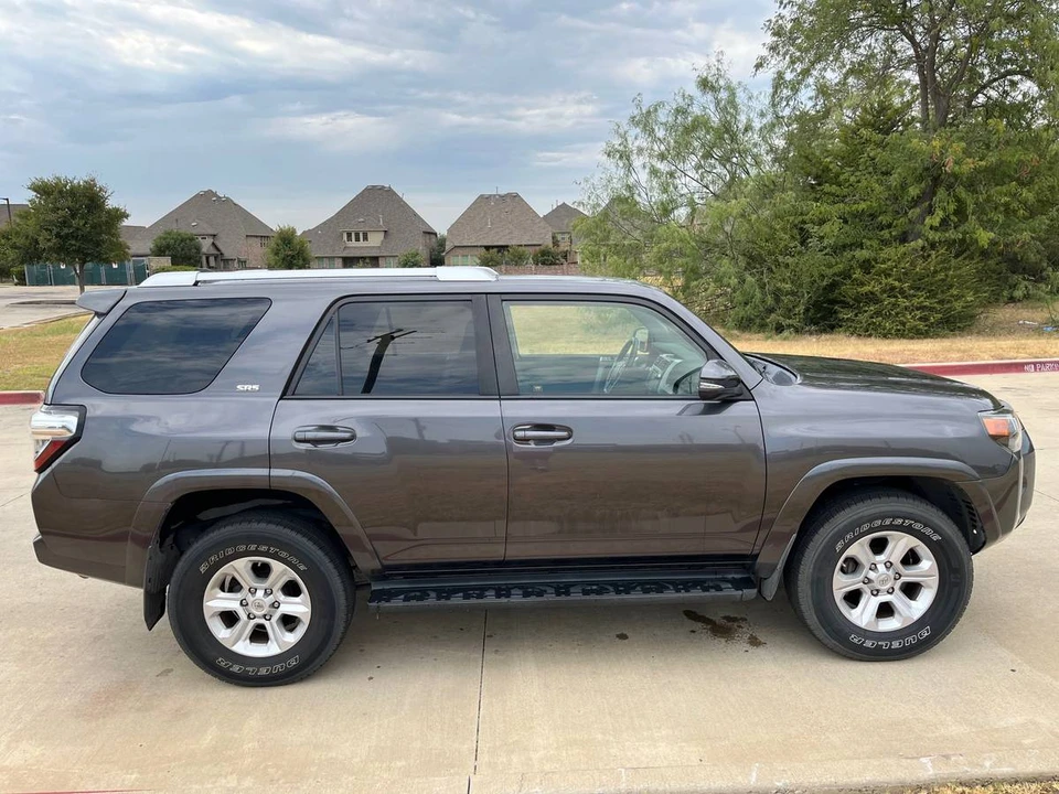 2018 Toyota 4Runner 5th Gen - Image 4 of 11