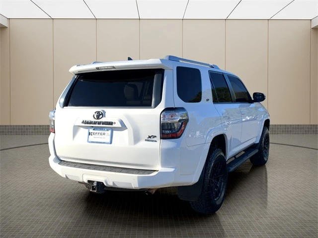 2018 Toyota 4Runner 5th Gen - Image 5 of 12