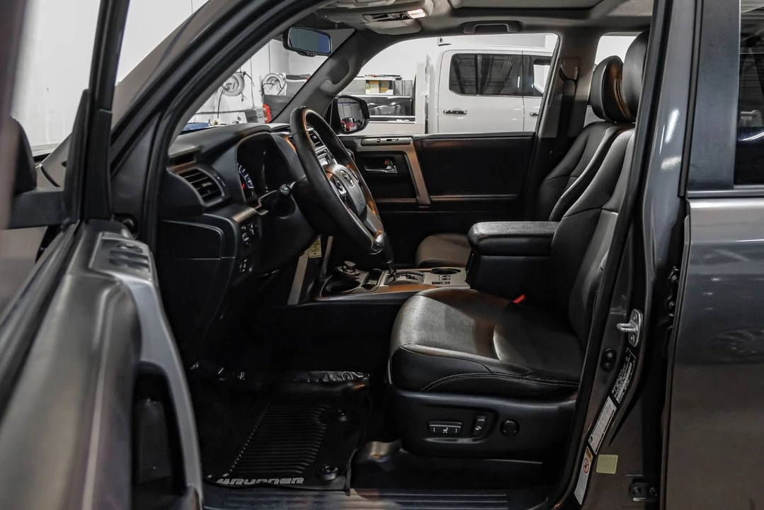 2018 Toyota 4Runner 5th Gen - Image 4 of 31