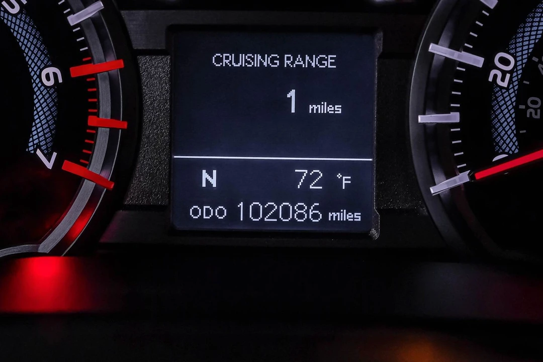 2018 Toyota 4Runner 5th Gen - Image 27 of 31