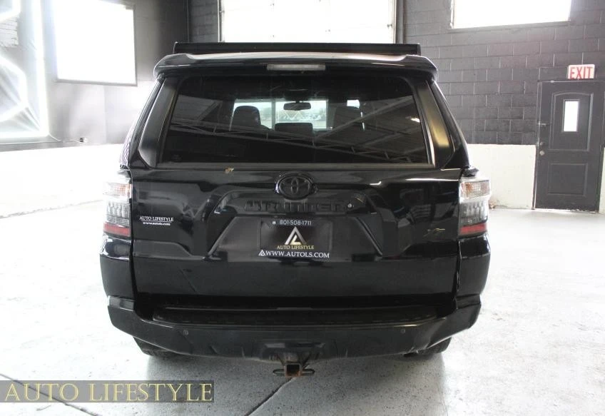 2018 Toyota 4Runner 5th Gen - Image 12 of 21