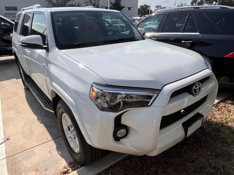 2018 Toyota 4Runner 5th Gen - Image 5 of 9