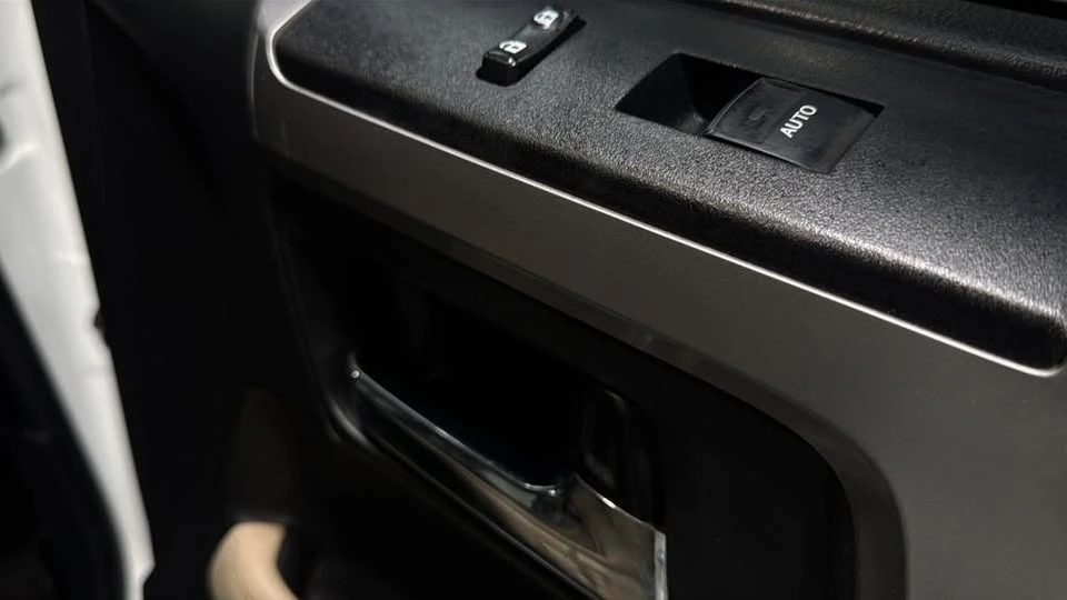2018 Toyota 4Runner 5th Gen - Image 11 of 20