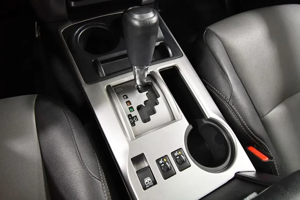 2018 Toyota 4Runner 5th Gen - Image 6 of 7