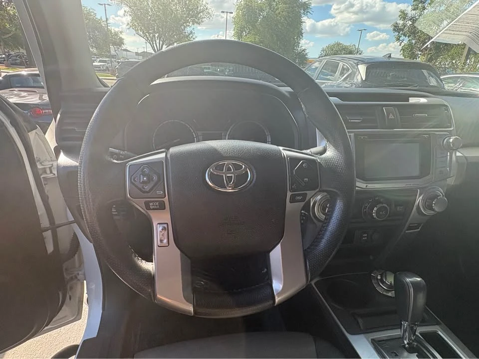2018 Toyota 4Runner 5th Gen - Image 11 of 20