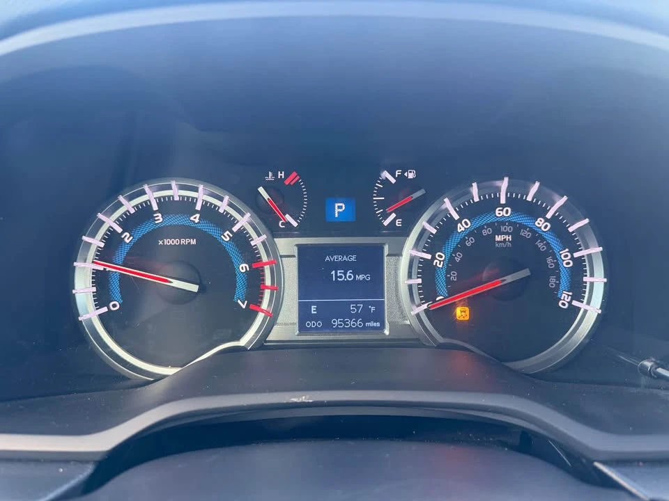 2018 Toyota 4Runner - Image 9 of 20