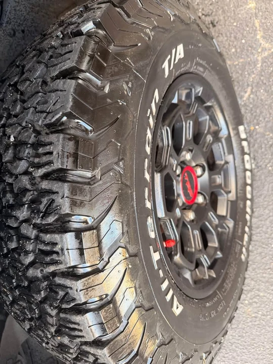 2018 Toyota 4Runner - Image 19 of 20