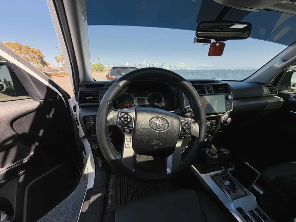 2018 Toyota 4Runner 5th Gen - Image 14 of 20