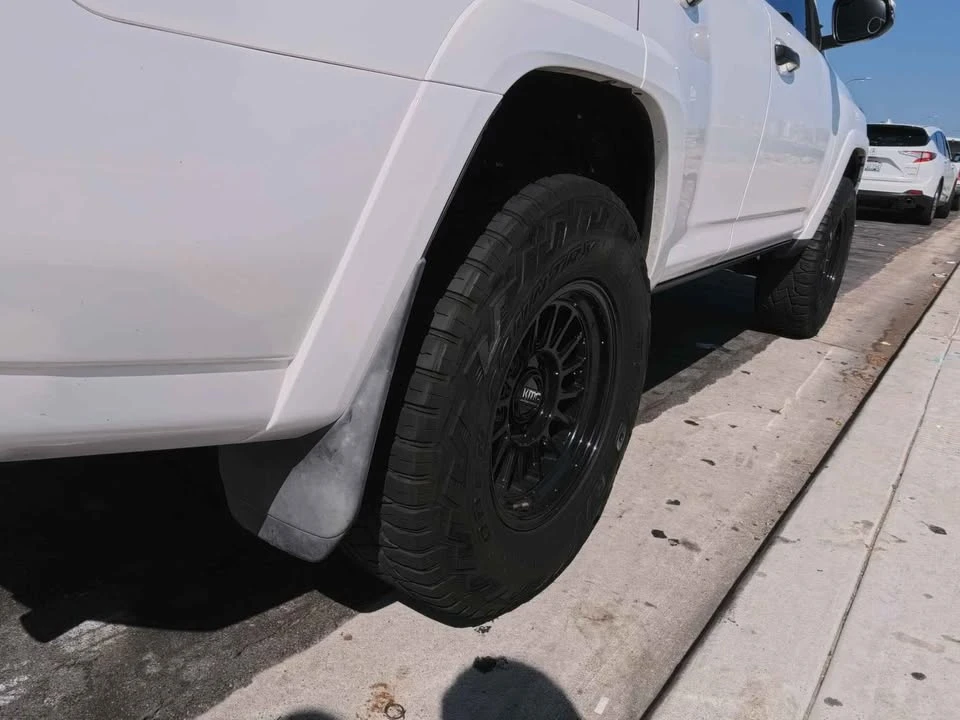 2018 Toyota 4Runner 5th Gen - Image 13 of 20