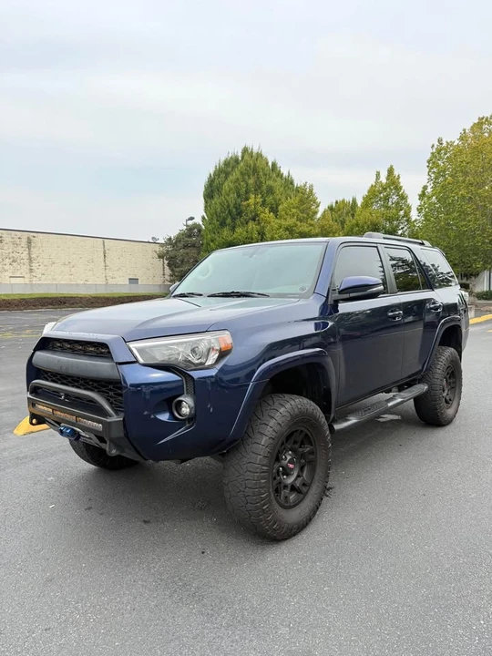2018 Toyota 4Runner 5th Gen - Image 8 of 16