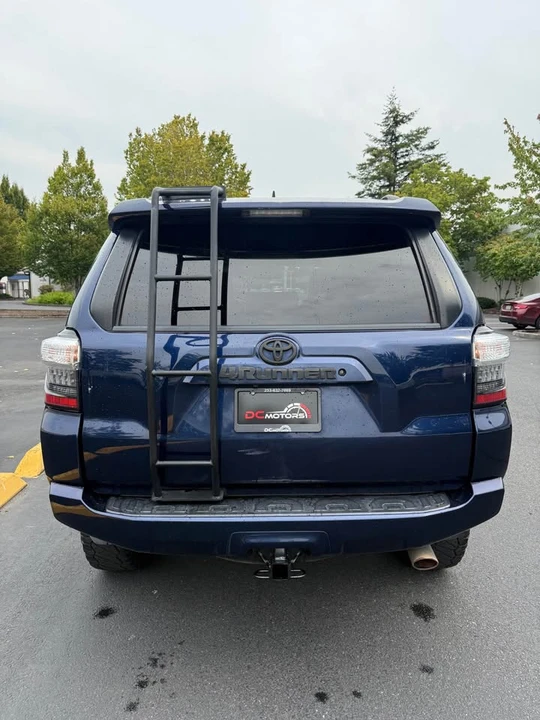 2018 Toyota 4Runner 5th Gen - Image 5 of 16