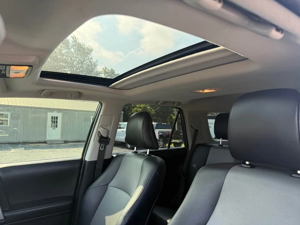 2018 Toyota 4Runner 5th Gen - Image 12 of 14