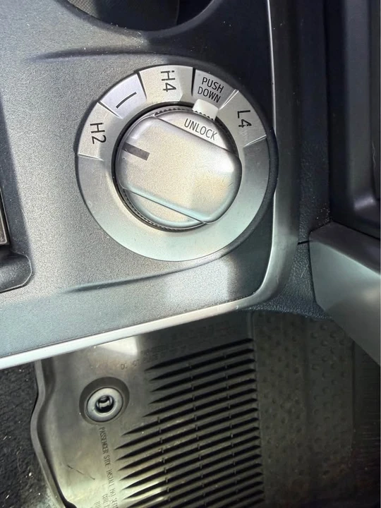 2018 Toyota 4Runner 5th Gen - Image 11 of 13