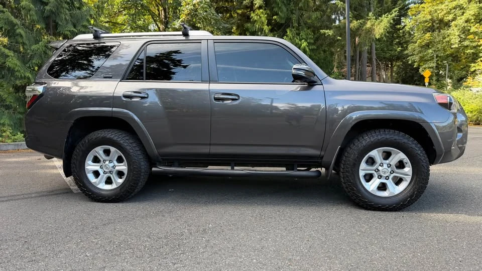 2018 Toyota 4Runner 5th Gen - Image 3 of 8
