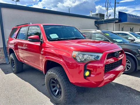 2018 Toyota 4Runner SR5 Premium Sport Utility 4D