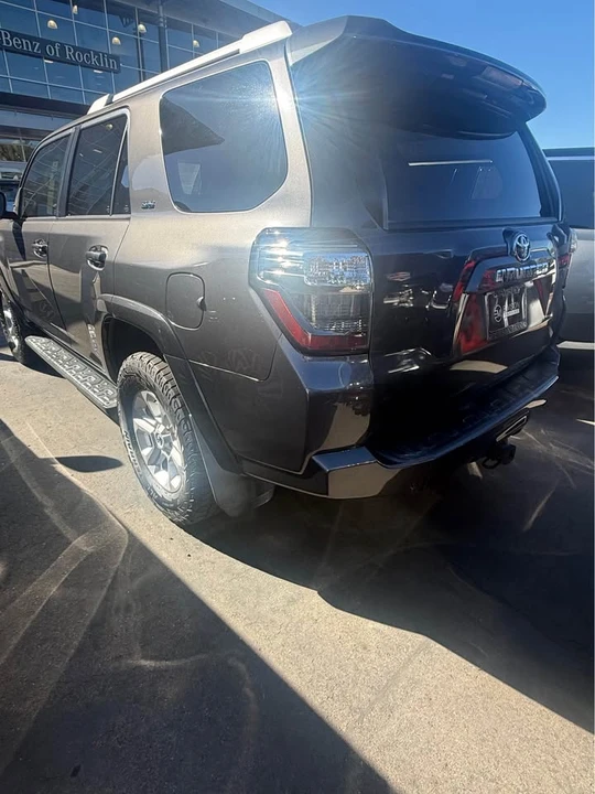 2018 Toyota 4Runner 5th Gen - Image 3 of 8