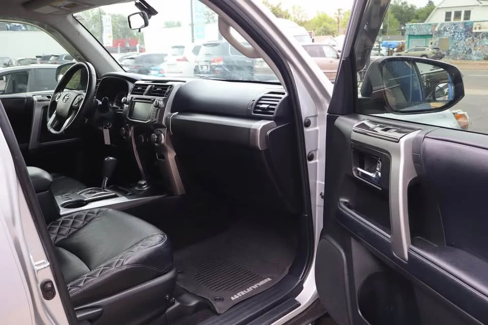 2018 Toyota 4Runner 5th Gen - Image 13 of 20